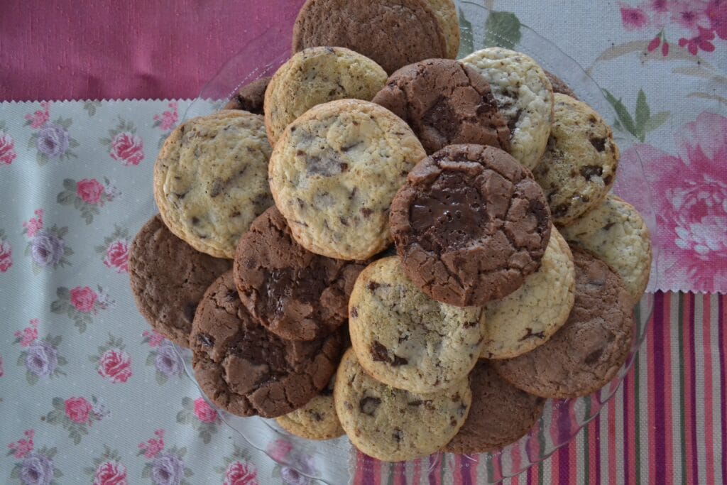 Cookies de baunilha e chocolate